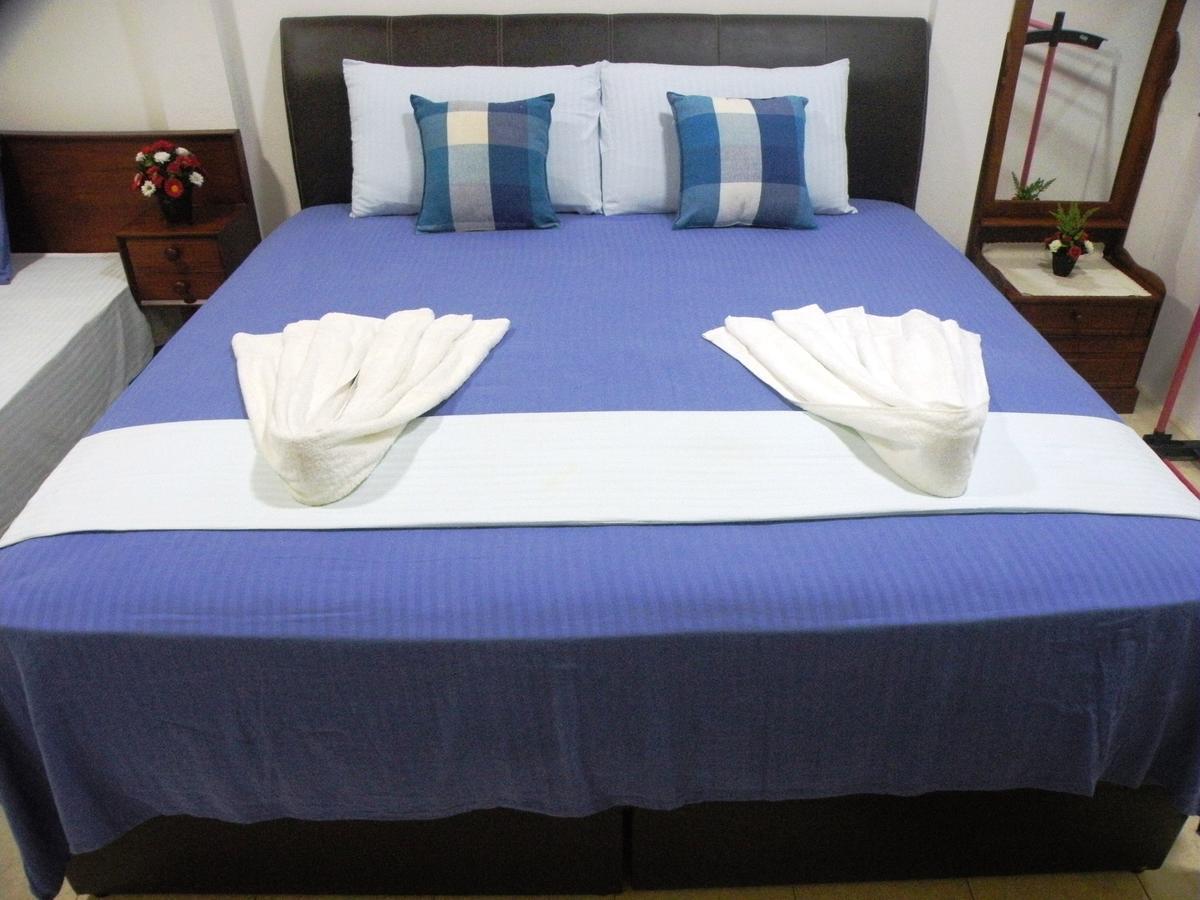 Henderson Airport Residence 니곰보 외부 사진